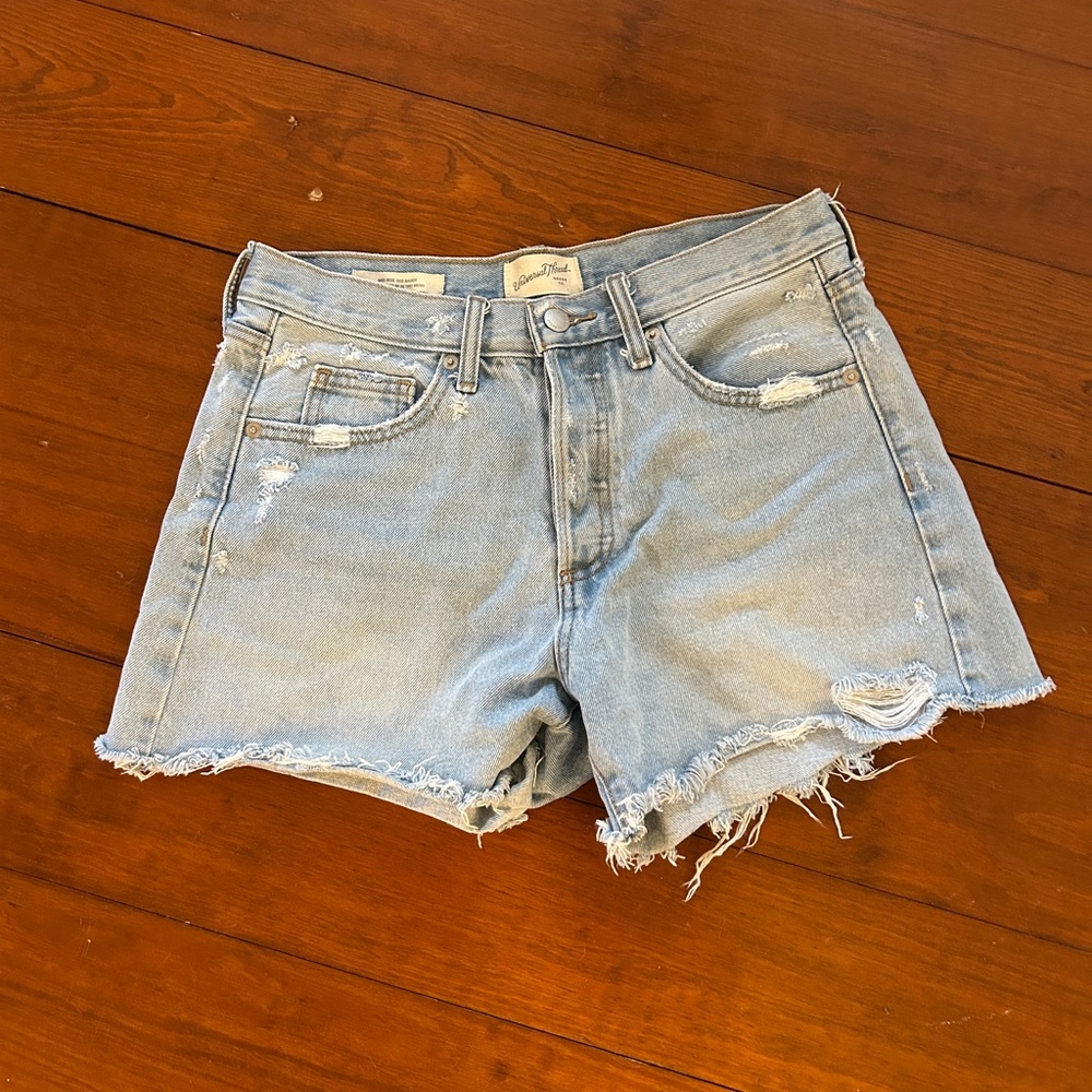Universal Thread Mid-Rise 90s Baggy Jean Shorts